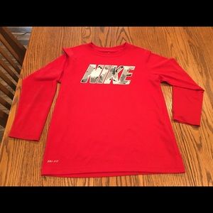 Nike Boys Size S (6-8) Drifit Longsleeve
